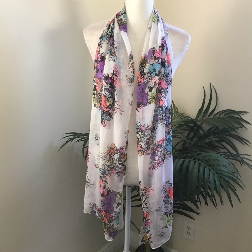 NWT Cejon Sheer Crinkle Floral Scarf 20 in x 72 in